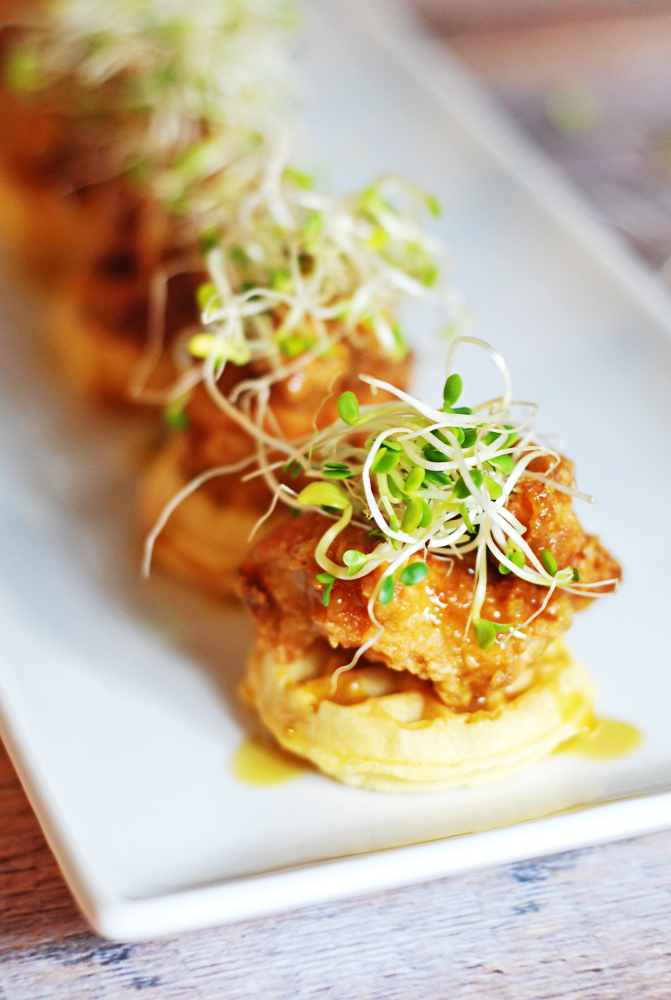 Mini Chicken and Waffles Hors D'Oeuvres - The Charming Detroiter