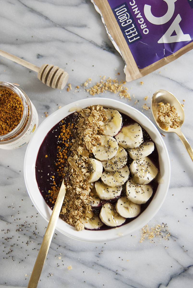 These tasty acai bowls with granola and bananas are a refreshing and healthy snack, and are topped with all sorts of goodies, including bee pollen!