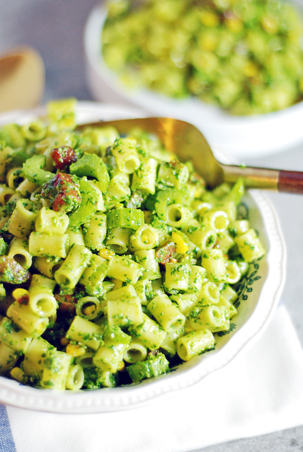 Roasted Corn Pasta Salad with Pesto and Pancetta - The Charming Detroiter