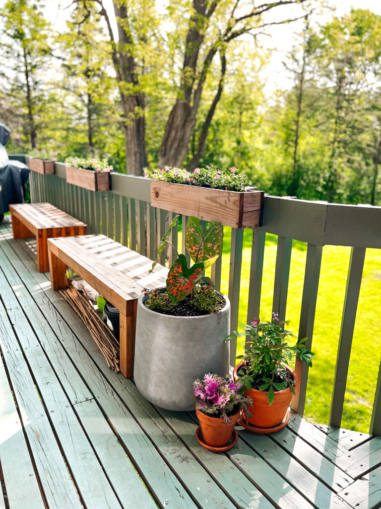 Spring Deck Decor Updates - The Charming Detroiter